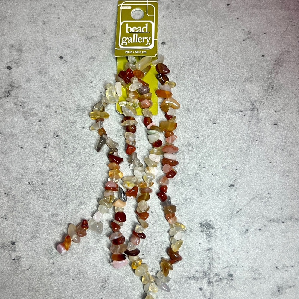 NWT Red Agate Chip Stone Beads